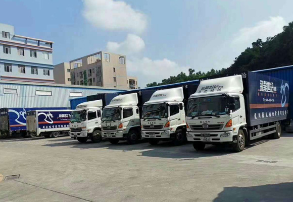 中港運輸車.jpg 中港運輸車.jpg