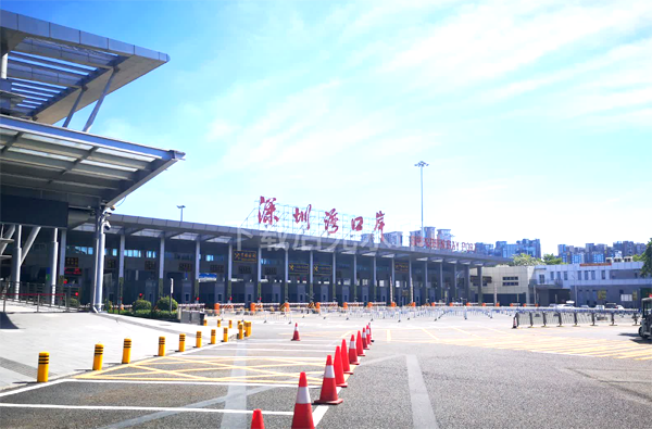 內地與香港貨物貿易規模持續增長